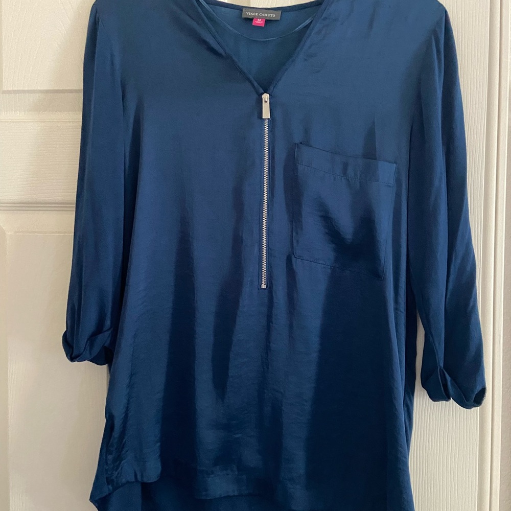 Vince Camuto Women's Navy Zip-Front Blouse